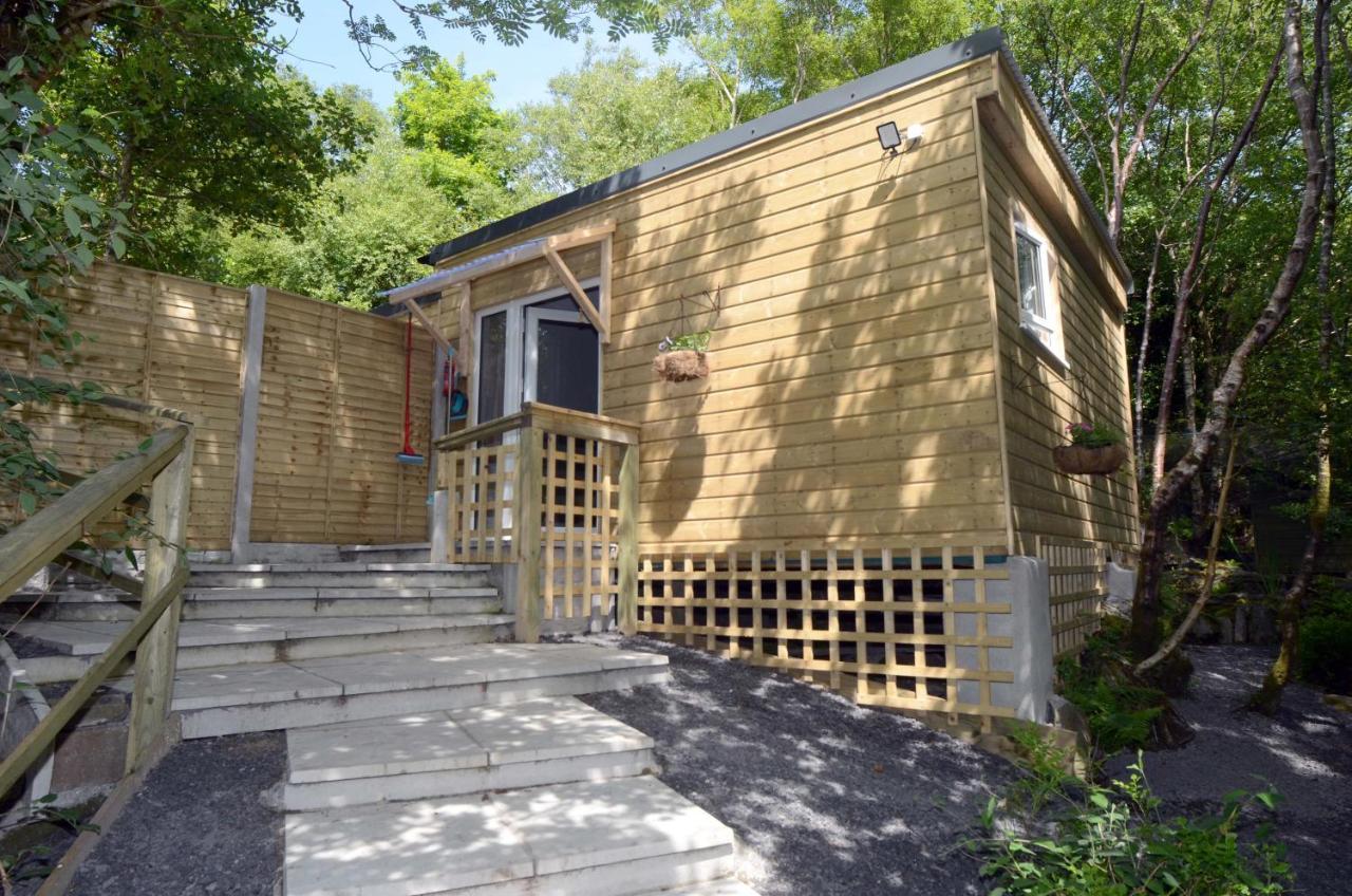 Tawny Lodge Westport Bagian luar foto
